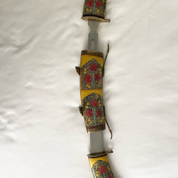 Vintage Fish Knife & Fork Carving Set in a fish shaped wood & brass stand - Picture 6 of 9